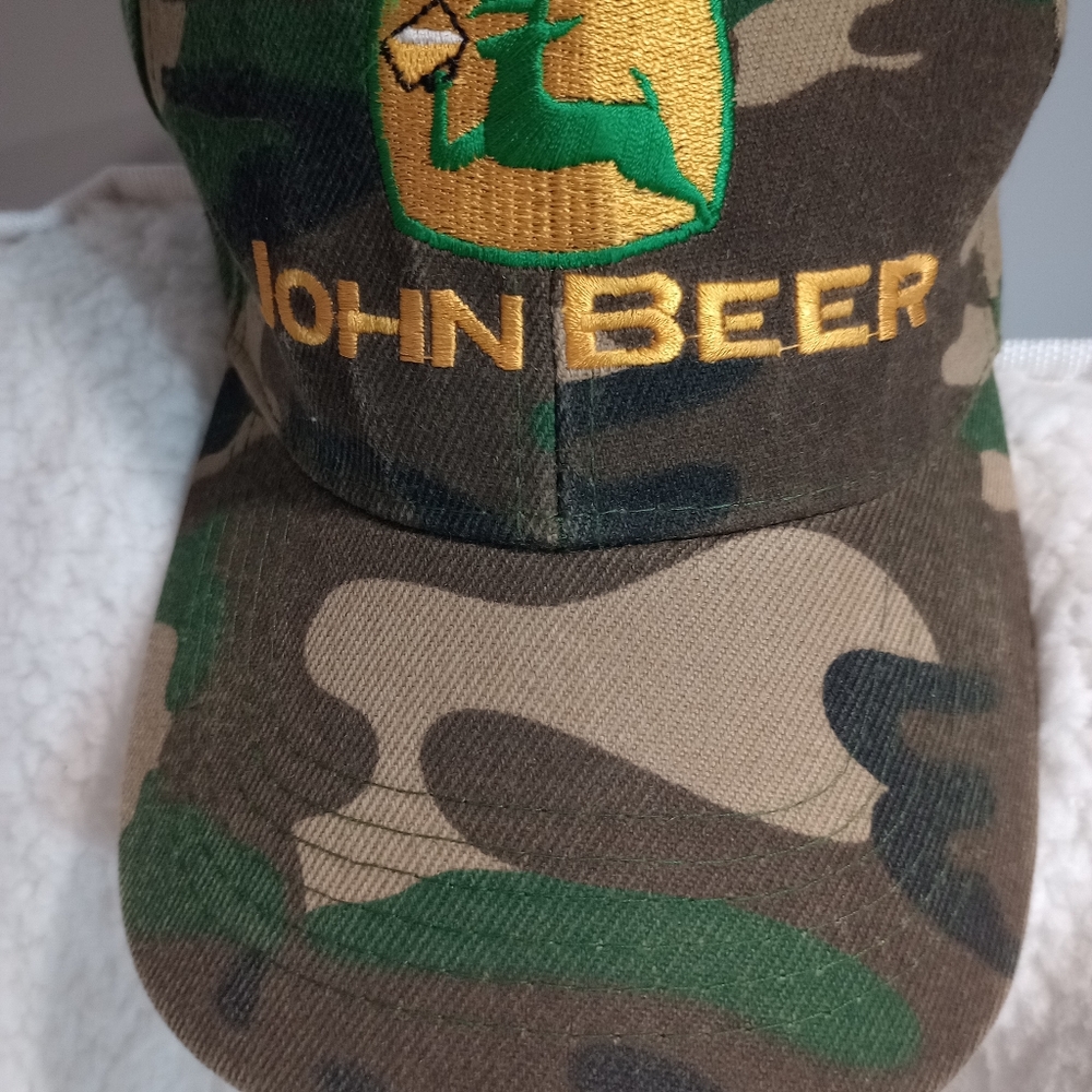 John beer hat, John deer spinoff